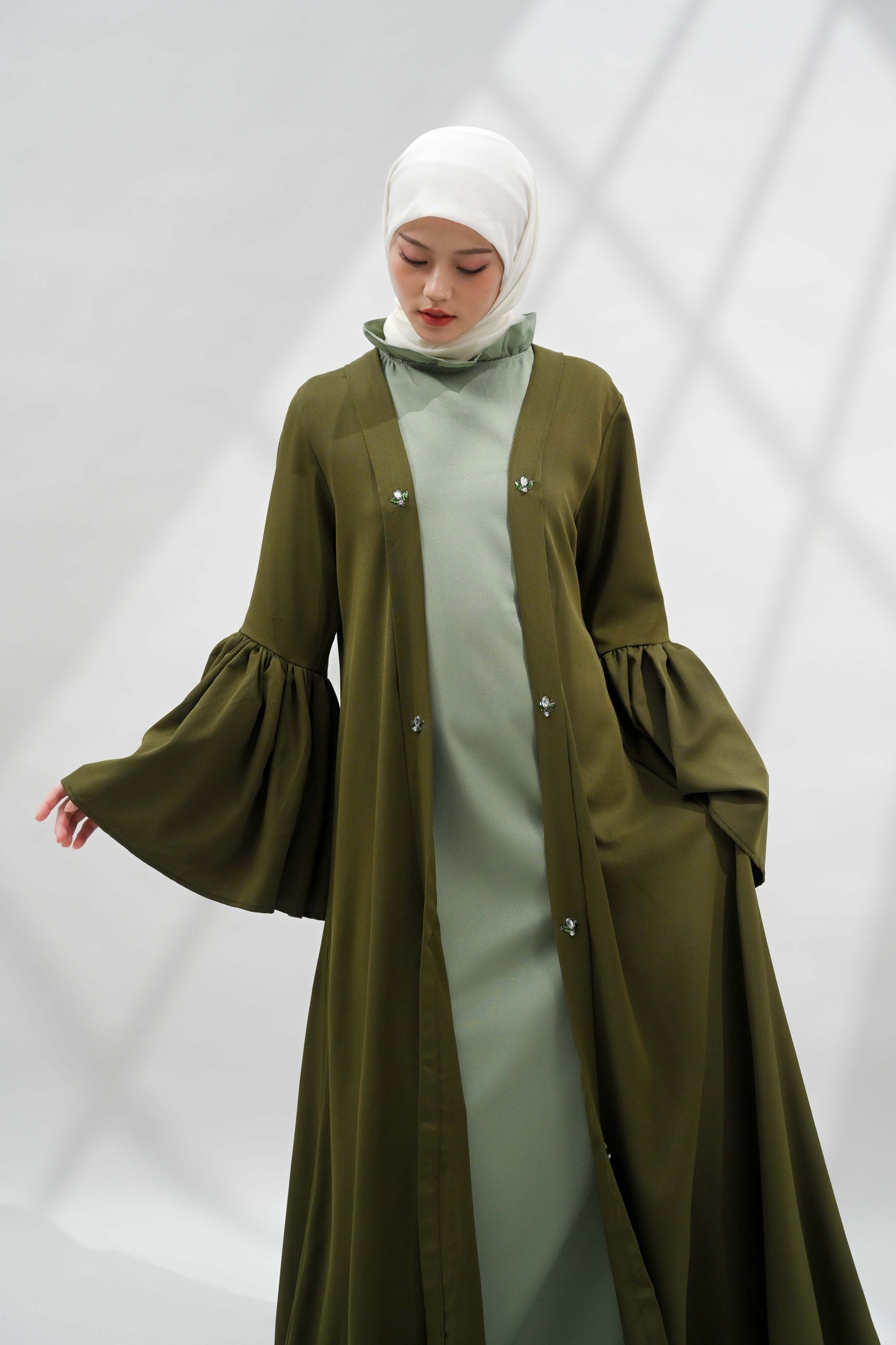 Abaya Abi